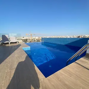 Magnifique Avec Piscine Sur Le Toit, 3 Chambres, 4 Salles De Bain, Salle De Gym Et Terrasse, Luxury & Comfort In Almadies Appartement
